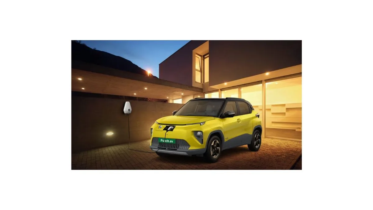 2026 Tata Punch EV facelift front design with LED lights